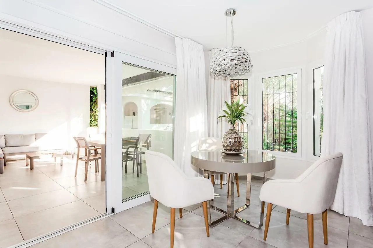 By Riva - Stylish 2 Bedroom Luxury Apt In Naranjos Puerto Banus Marbella